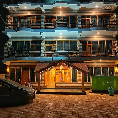 Hotel Mid Orchard Kasol L River Side -Pure Veg Hotel 외부 사진