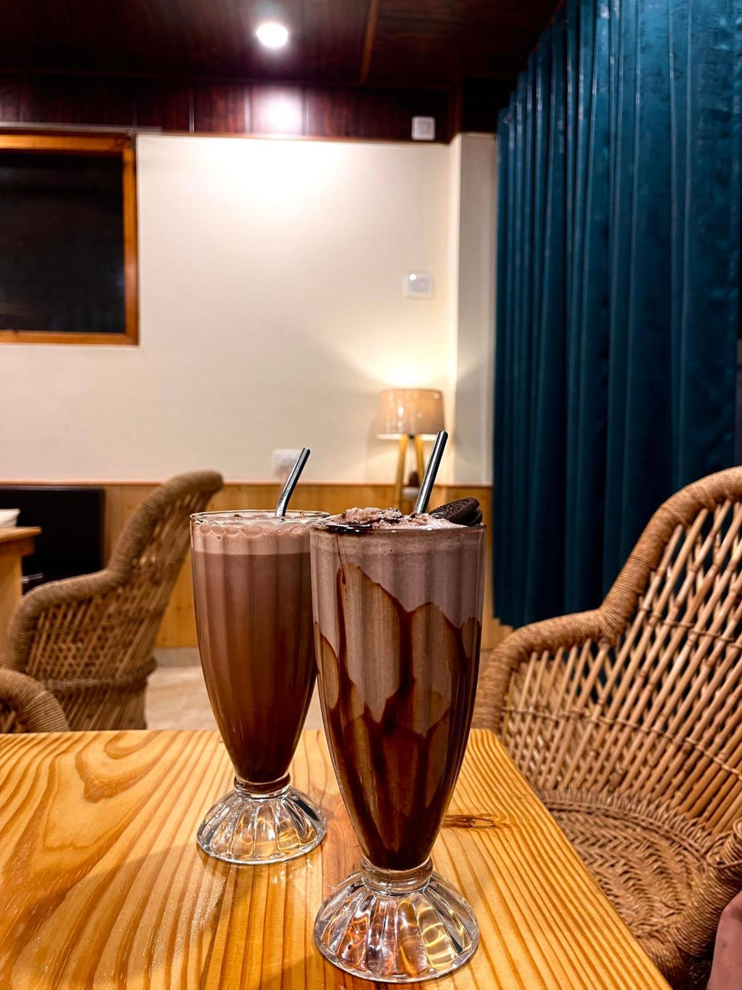 Hotel Mid Orchard Kasol L River Side -Pure Veg Hotel 외부 사진